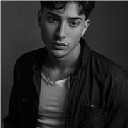 Sei alla ricerca di qualcuno che ti aiuti con i compiti di spagnolo e che ti faccia parlare come un nativo? Io sono il prof giusto